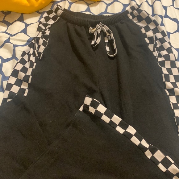 Cozy pants - Picture 1 of 3